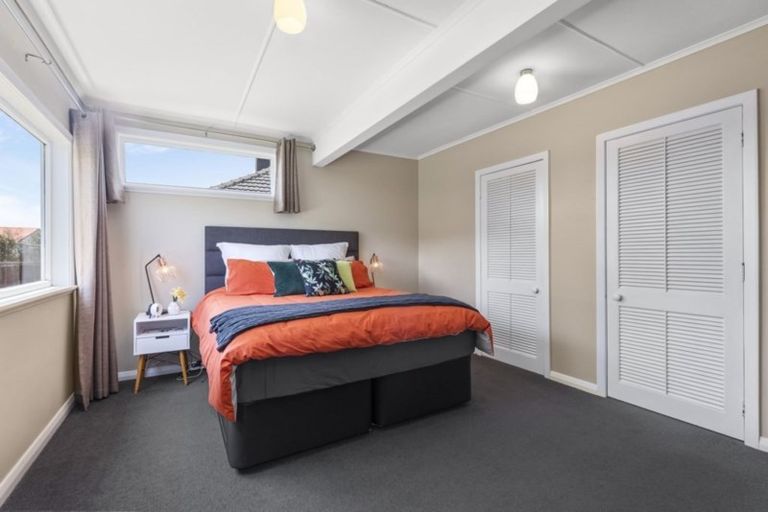 Photo of property in 29 Churton Crescent, Taita, Lower Hutt, 5011