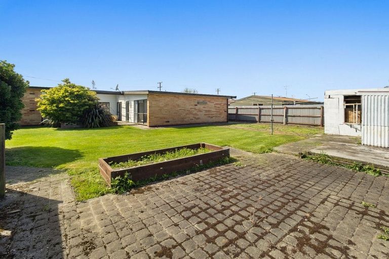 Photo of property in 28 Graham Street, Tinwald, Ashburton, 7700