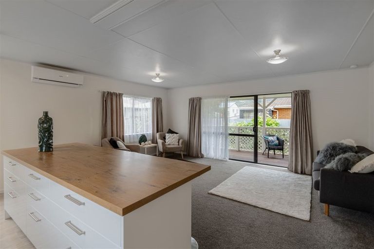 Photo of property in 21b Moana Road, Paraparaumu, 5032