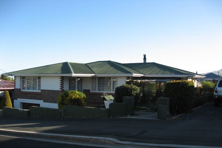 Photo of property in 12 Torquay Street, Abbotsford, Dunedin, 9018