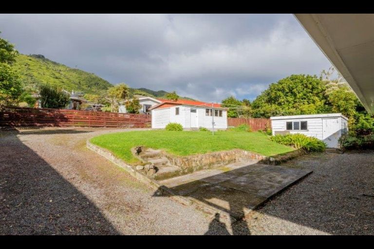 Photo of property in 45 Huia Street, Waikanae, 5036