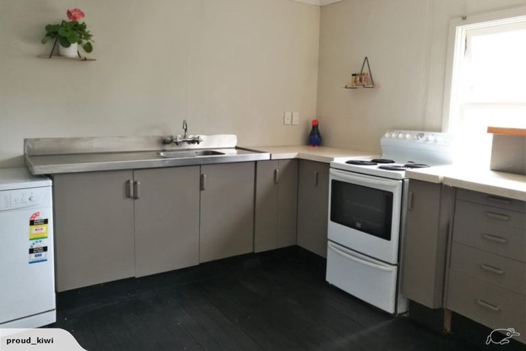 Photo of property in 6 Balaclava Street, Wyndham, 9831