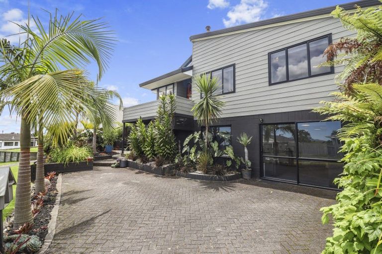 Photo of property in 11a Rangataua Street, Welcome Bay, Tauranga, 3112