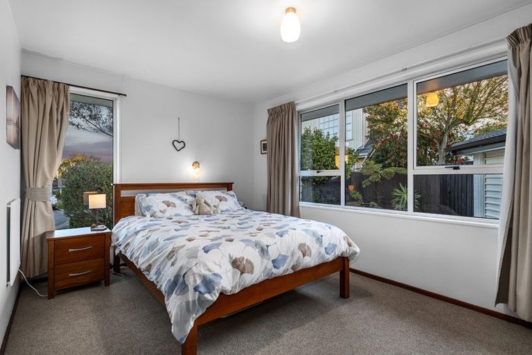 Photo of property in 1/9 Larkhill Place, Russley, Christchurch, 8042