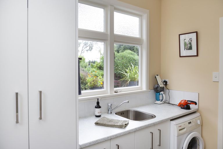 Photo of property in 12 Hull Street, South Hill, Oamaru, 9400