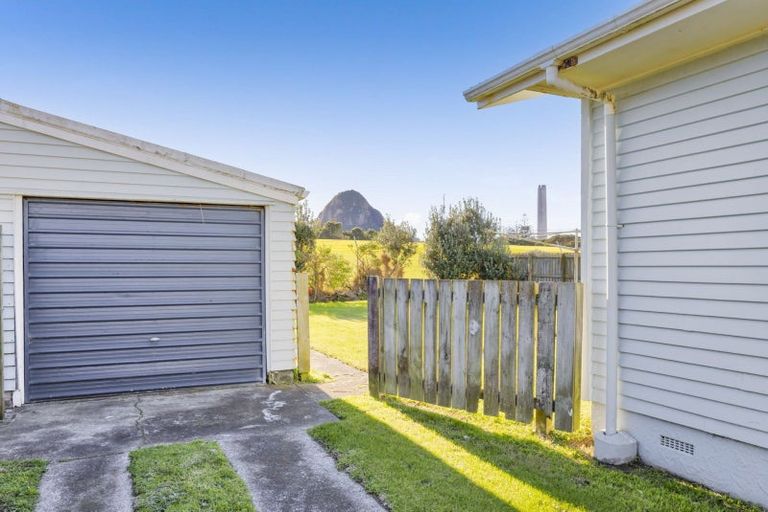 Photo of property in 44 Marama Crescent, Spotswood, New Plymouth, 4310
