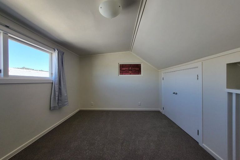 Photo of property in 23 Milton Street, Berhampore, Wellington, 6023