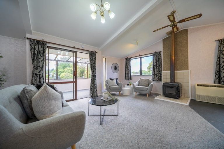 Photo of property in 35 Henry Street, Te Anau, 9600