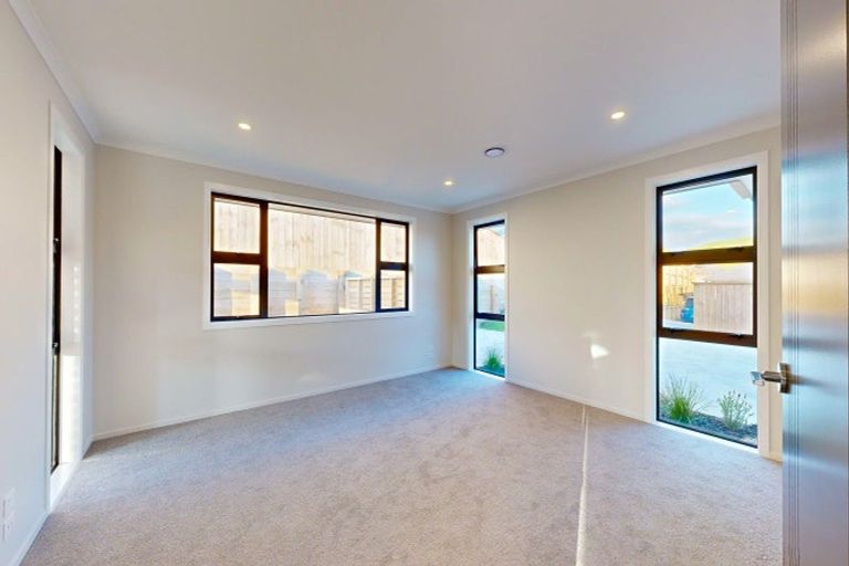 Photo of property in 35b Leathem Crescent, Pokeno, 2402