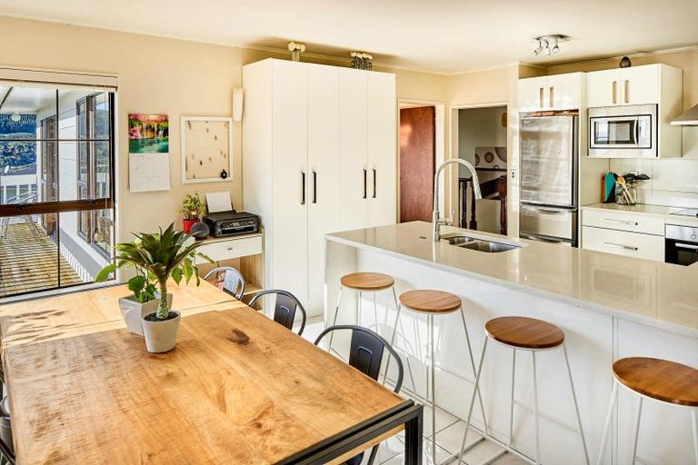 Photo of property in 16 Saint Aidans Way, Tawa, Wellington, 5028