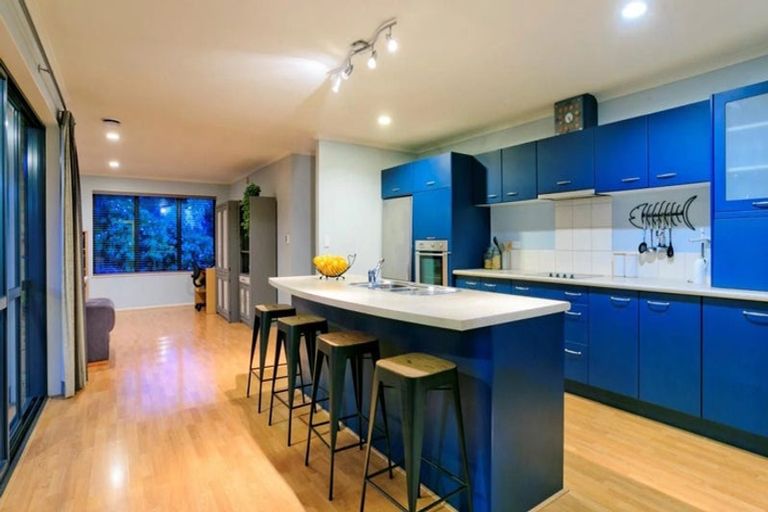 Photo of property in 5b Olwyn Place, Greenhithe, Auckland, 0632