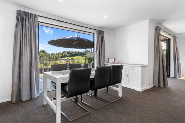 Photo of property in 56 Puhirake Crescent, Pyes Pa, Tauranga, 3112