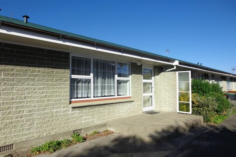 Photo of property in 2/458 Gloucester Street, Linwood, Christchurch, 8011