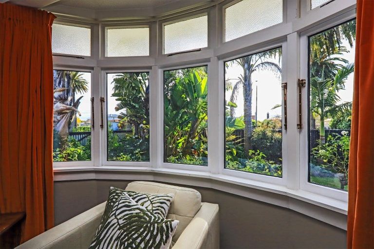 Photo of property in 174 Kennedy Road, Marewa, Napier, 4110