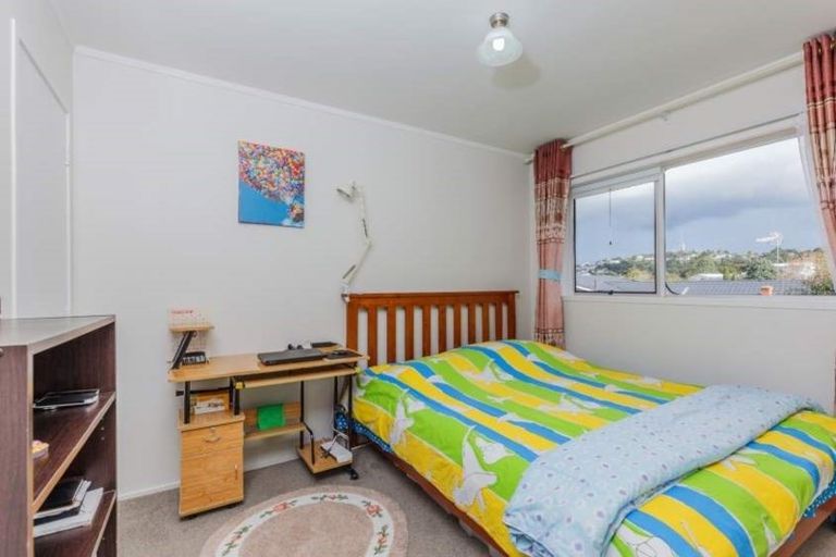 Photo of property in 2/37 Stredwick Drive, Torbay, Auckland, 0630