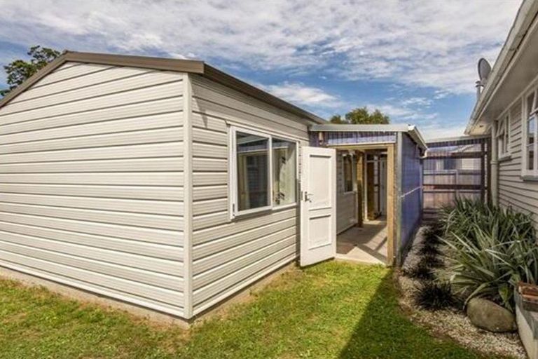 Photo of property in 9 Homer Place, Upper Riccarton, Christchurch, 8041