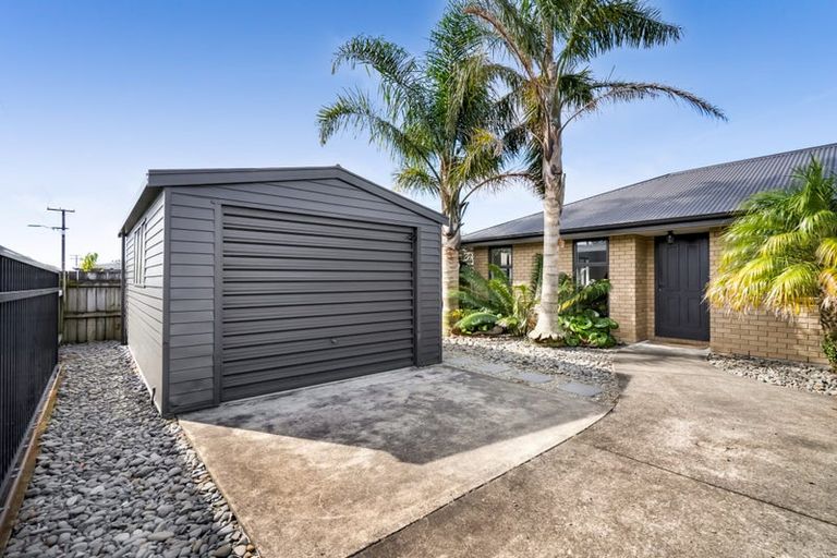 Photo of property in 513 Richmond Road, Lepperton, New Plymouth, 4373