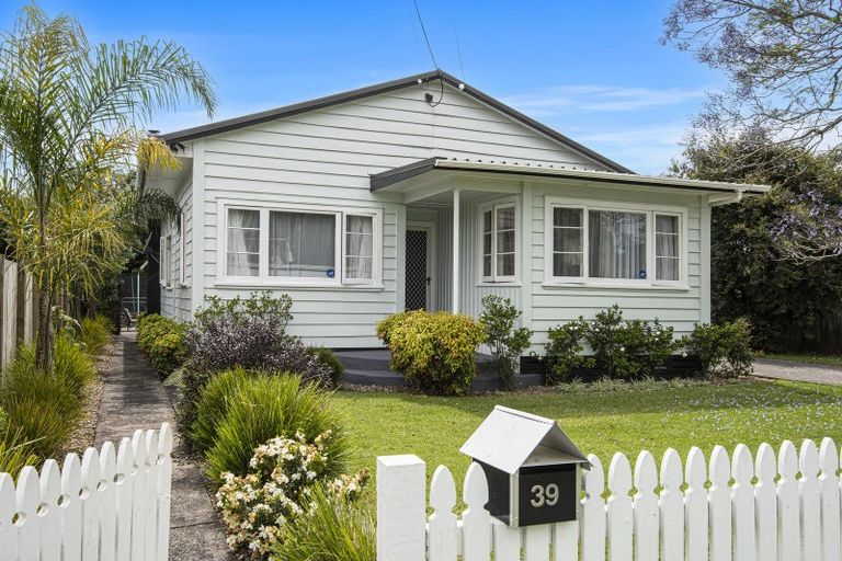 Photo of property in 39 West End Avenue, Woodhill, Whangarei, 0110