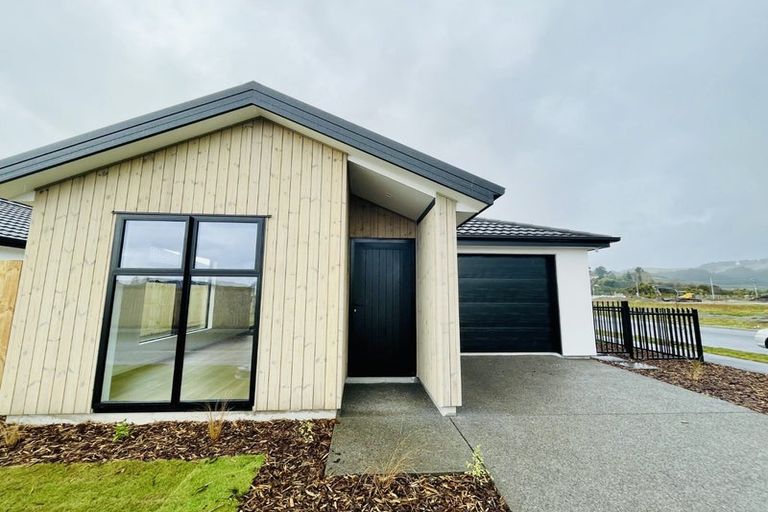 Photo of property in 13 Piopio Lane, Halswell, Christchurch, 8025