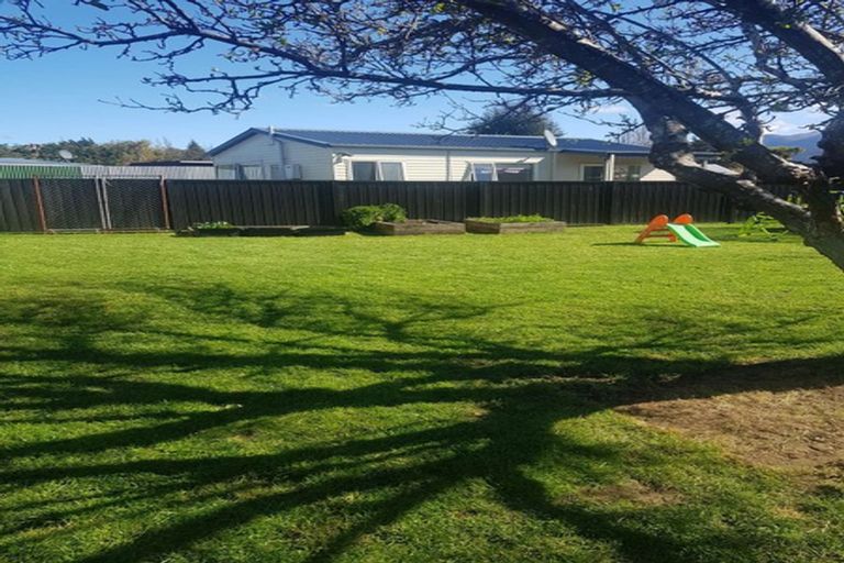 Photo of property in 21 Mackinnon Loop, Te Anau, 9600