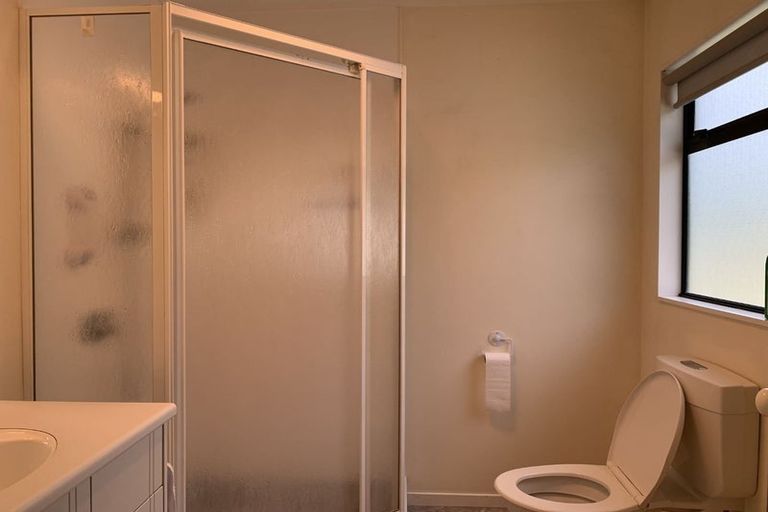 Photo of property in 4 Regent Way, Taradale, Napier, 4112