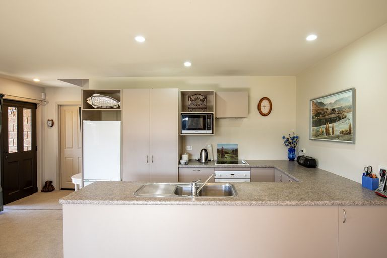 Photo of property in 11 Juniper Close, Alexandra, 9320