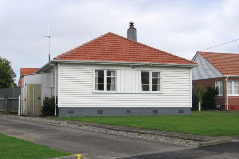 Photo of property in 30 Rangiora Avenue, Roslyn, Palmerston North, 4414
