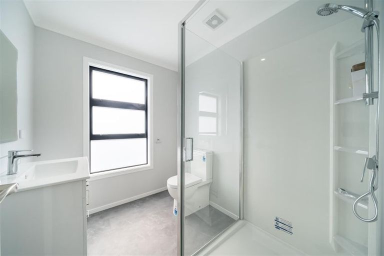 Photo of property in 4c Pohutukawa Street, Woburn, Lower Hutt, 5010