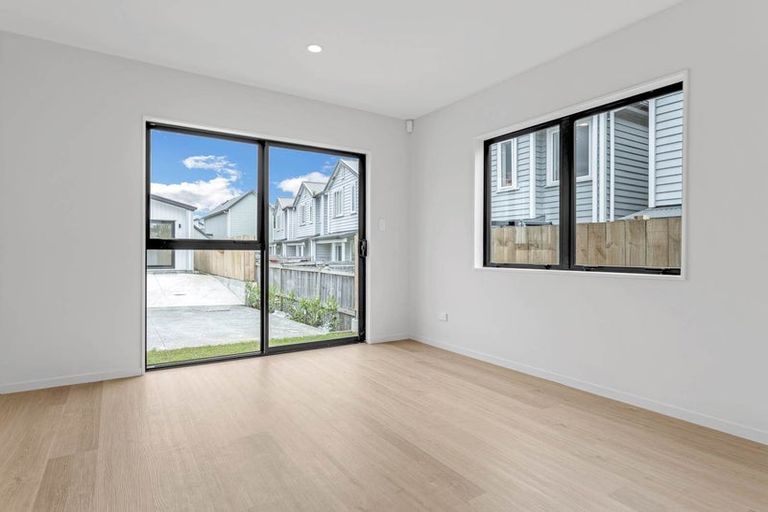 Photo of property in 5 Military Lane, Papakura, 2110