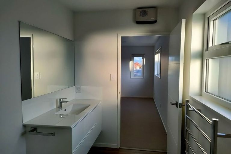 Photo of property in 85 Paparoa Street, Papanui, Christchurch, 8053