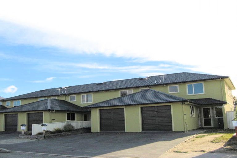 Photo of property in 115d Neplusultra Street, Cromwell, 9310