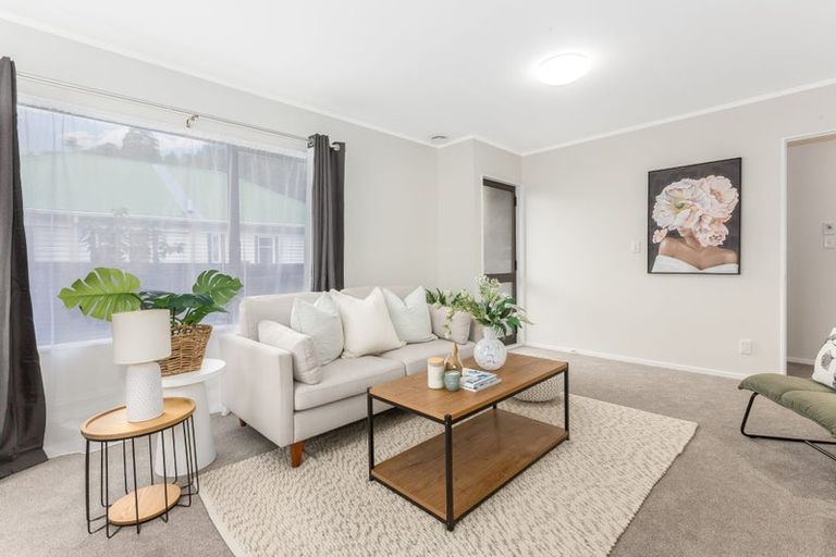 Photo of property in 1a Burden Avenue, Wainuiomata, Lower Hutt, 5014