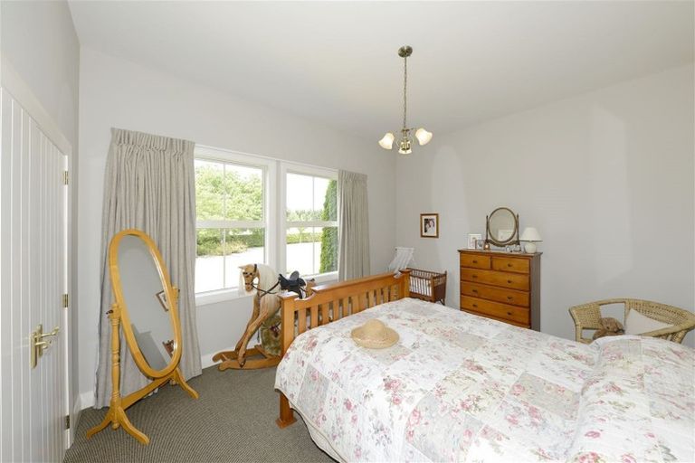 Photo of property in 16 Oak Tree Lane, Rolleston, 7614