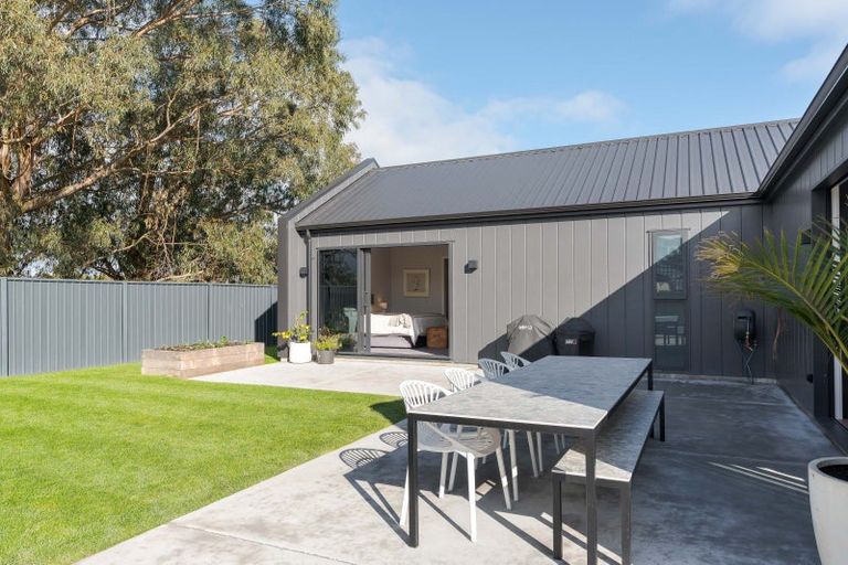 Photo of property in 24 Plains Avenue, Masterton, 5810