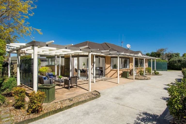 Photo of property in 676 Gloucester Road, Papamoa Beach, Papamoa, 3118