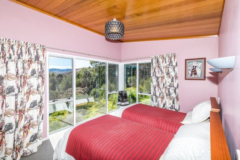 Photo of property in 20 Okupata Road, Oparau, 3878