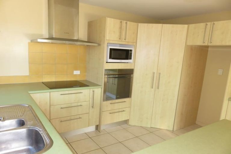 Photo of property in 36 Waverton Terrace, Churton Park, Wellington, 6037