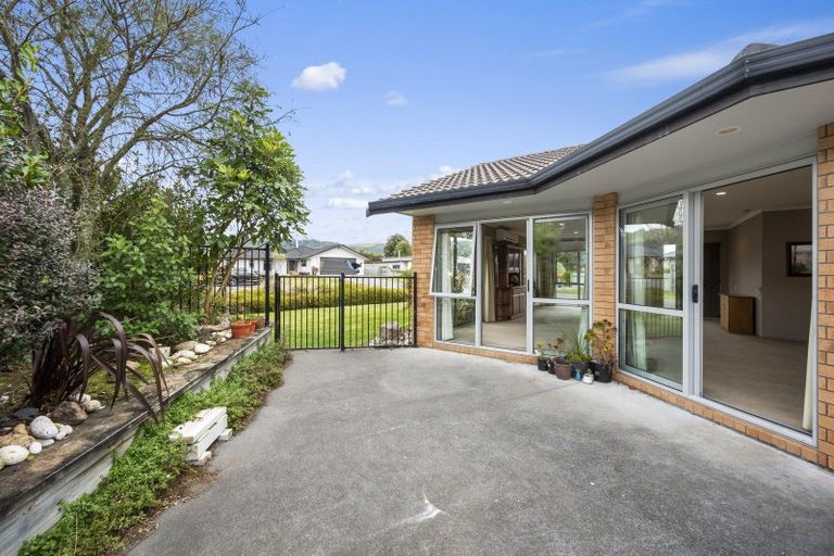 Photo of property in 41 Pukeko Way, Kinloch, Taupo, 3377