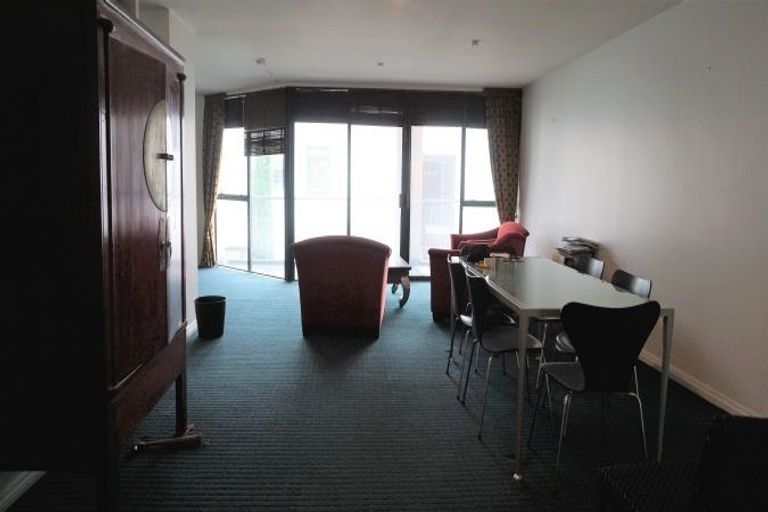 Photo of property in St James Courts, 5/77 Gloucester Street, Christchurch Central, Christchurch, 8013