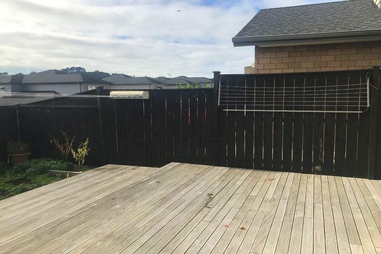 Photo of property in 386 Ormiston Road, Flat Bush, Auckland, 2019