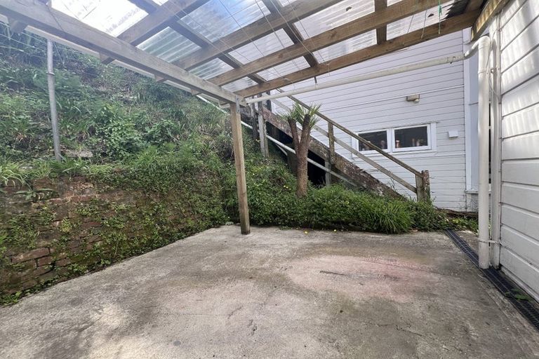 Photo of property in 7 Hadfield Terrace, Kelburn, Wellington, 6012