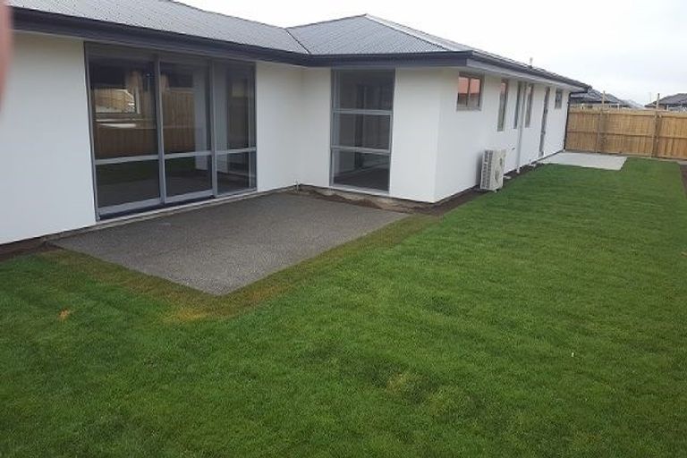 Photo of property in 11 Shale Court, Rolleston, 7614