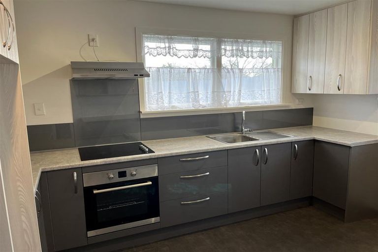 Photo of property in 2/4 Upland Road, Hoon Hay, Christchurch, 8025