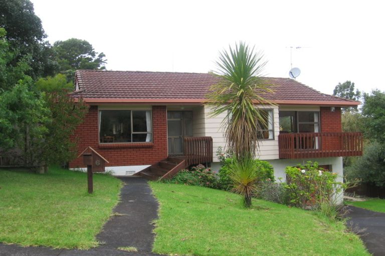 Photo of property in 6 Marigold Place, Mairangi Bay, Auckland, 0630