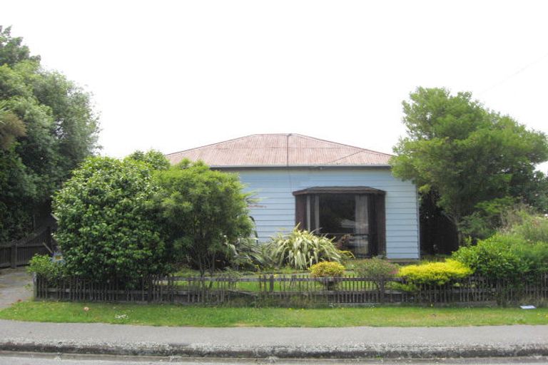 Photo of property in 37 Chichester Street, Woolston, Christchurch, 8023