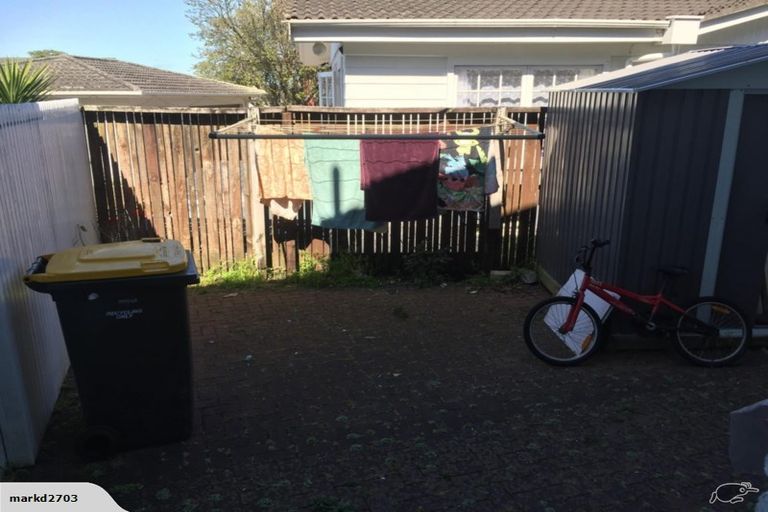 Photo of property in 23 Vanbrugh Place, Bucklands Beach, Auckland, 2014