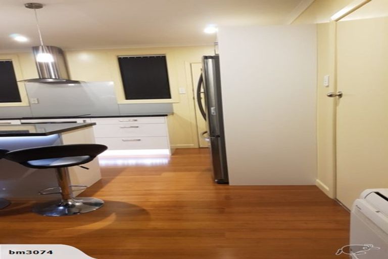 Photo of property in 16 Lyon Street, Glengarry, Invercargill, 9810