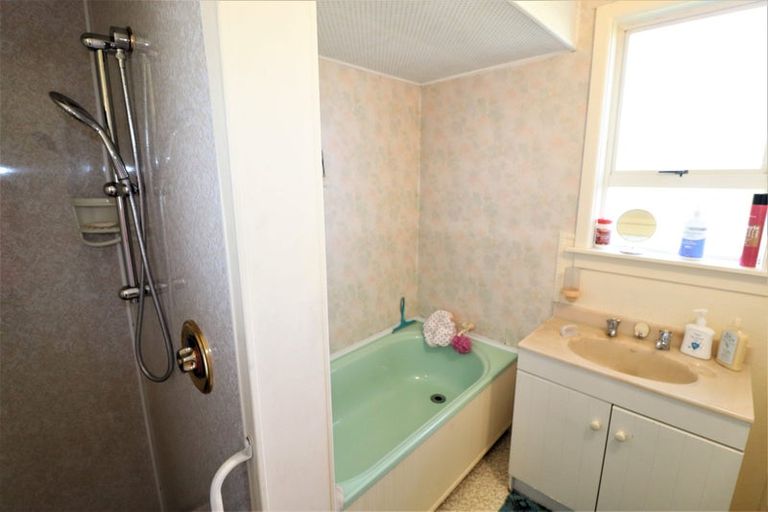 Photo of property in 27 Arrow Crescent, Holmes Hill, Oamaru, 9401