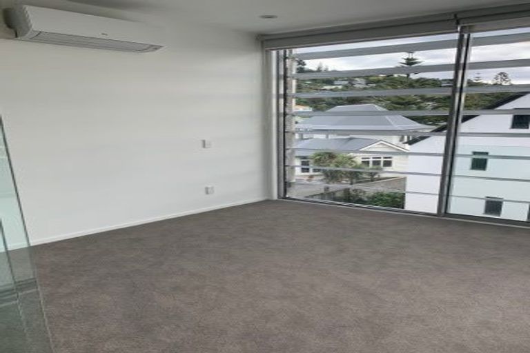 Photo of property in 9/22 Esplanade, Sumner, Christchurch, 8081