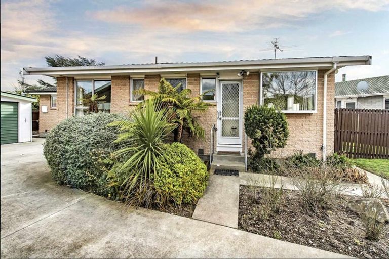 Photo of property in 1/18 Manuel Place, Bishopdale, Christchurch, 8053